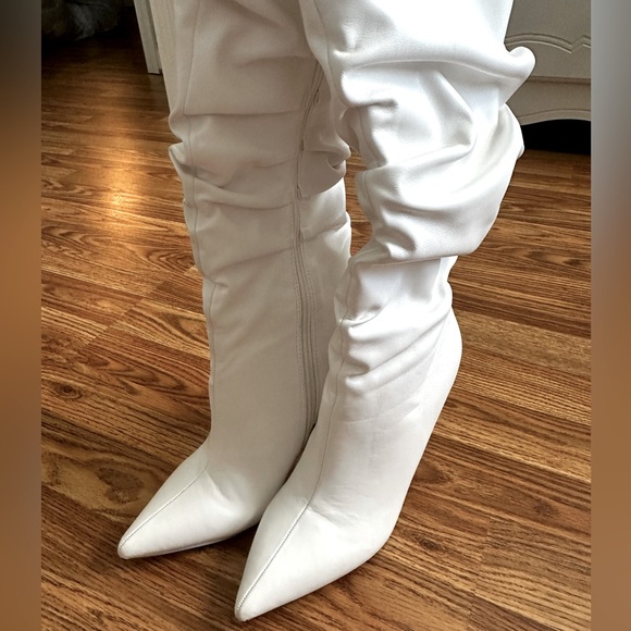 White High Block Heel Knee High Boots - Picture 2 of 2